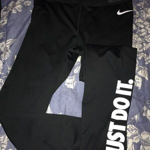 Nike Pro Leggings in Great Condition